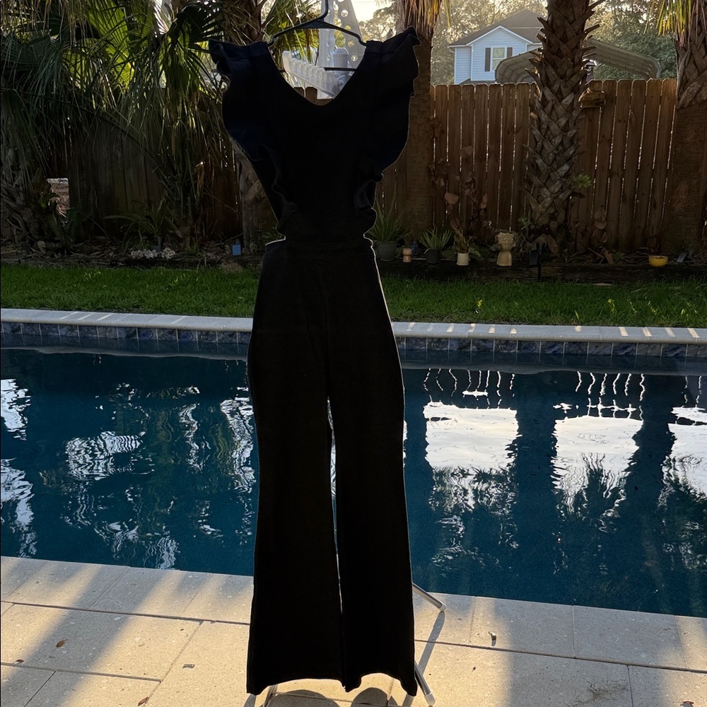 Women’s Black Ruffle-Waist Wide-Leg Jumpsuit Size Small